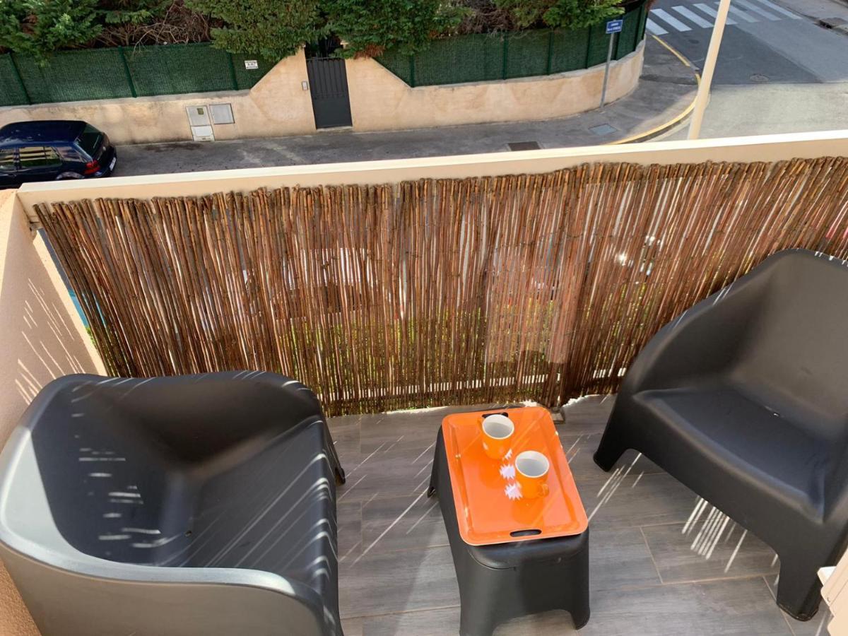 Charmant Studio Avec Climatisation Et Parking 페르피냥 외부 사진